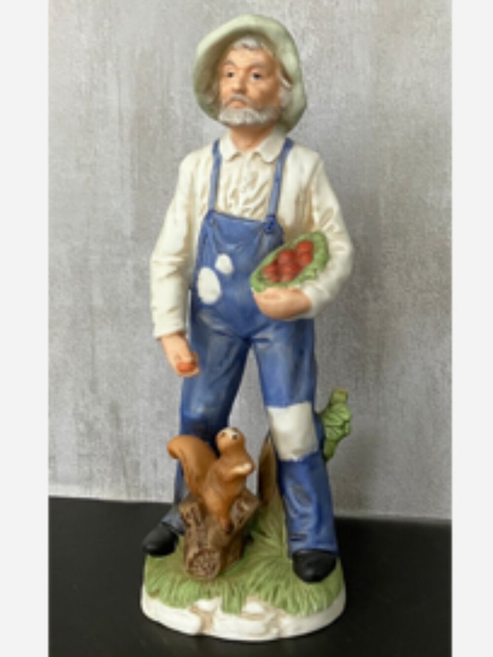 Old Man with chestnuts and squirrel (#1409)